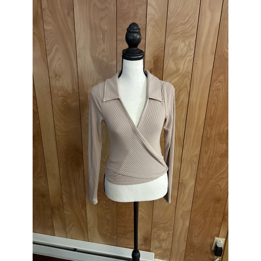 Abercrombie & Fitch Soft A&F Ribbed Wrap Top Tan Beige Long Sleeve Small